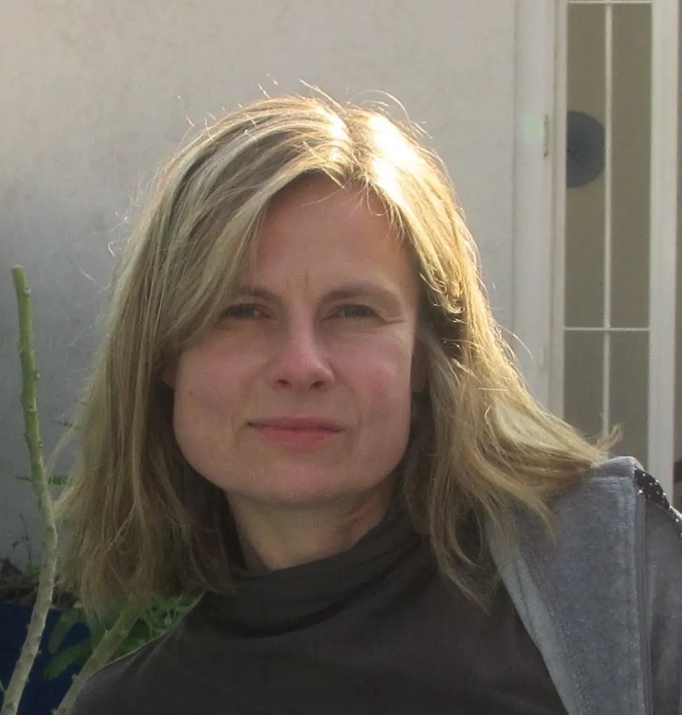 Sarah L.